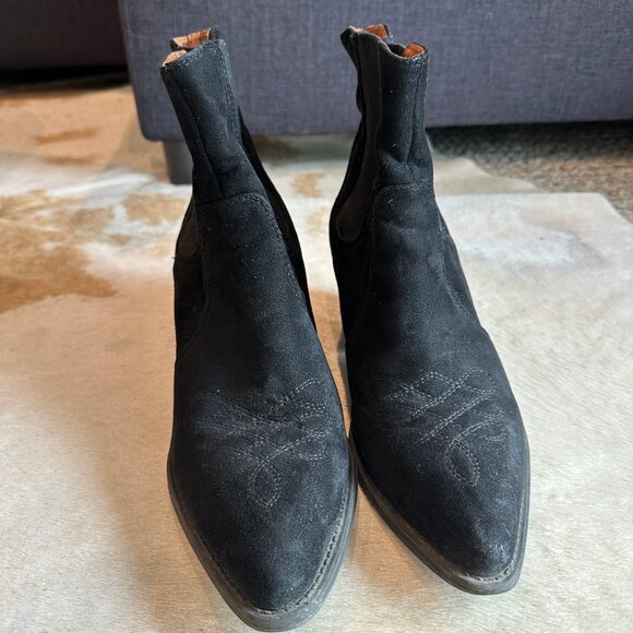 Forever 21 Faux Suede Western Booties | Size 10 - Picture 2 of 3